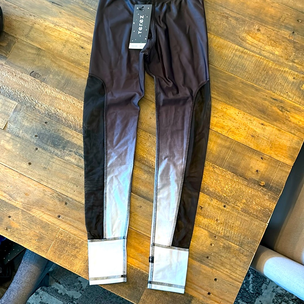 NWT Terez leggings